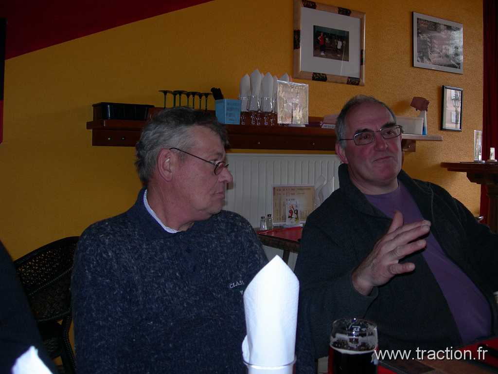 2009_03_01_colmar (50).jpg - 01/03/2009 - 68000 COLMAR, Restaurant CASA PACO, 42 Grand Rue, conférence pour ou contre le taux de sel fixé à 1gr dans les bretzels